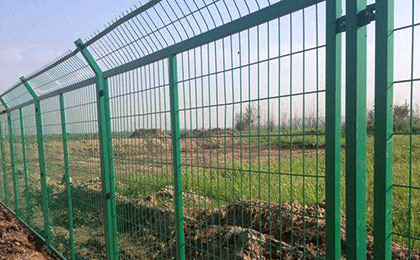 圈山护栏网 圈山护栏网